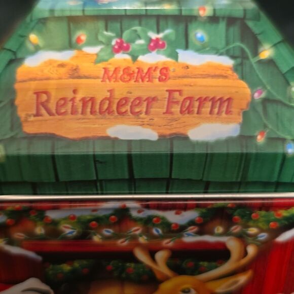 M&Ms Christmas Village‎ Series reindeer farm #16 Limited Edition canister 2003 - Picture 3 of 9